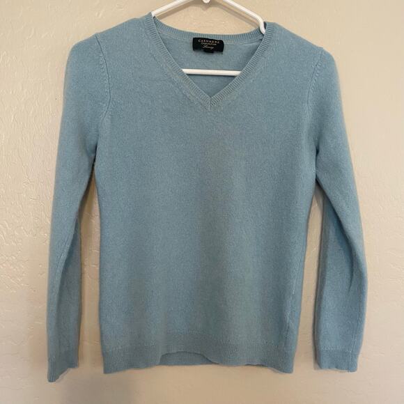 Charter Club 100% Cashmere Sweater Womens Size Small V Neck Powder Blue Light - Picture 1 of 3
